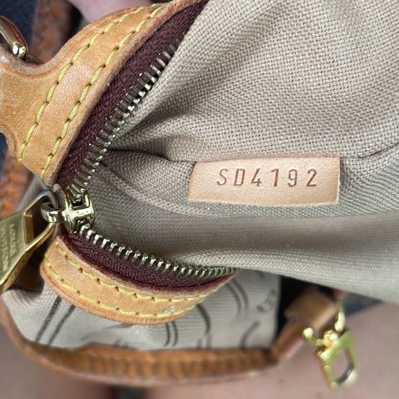 Louis Vuitton authentic delightful MM - Picture 11 of 11